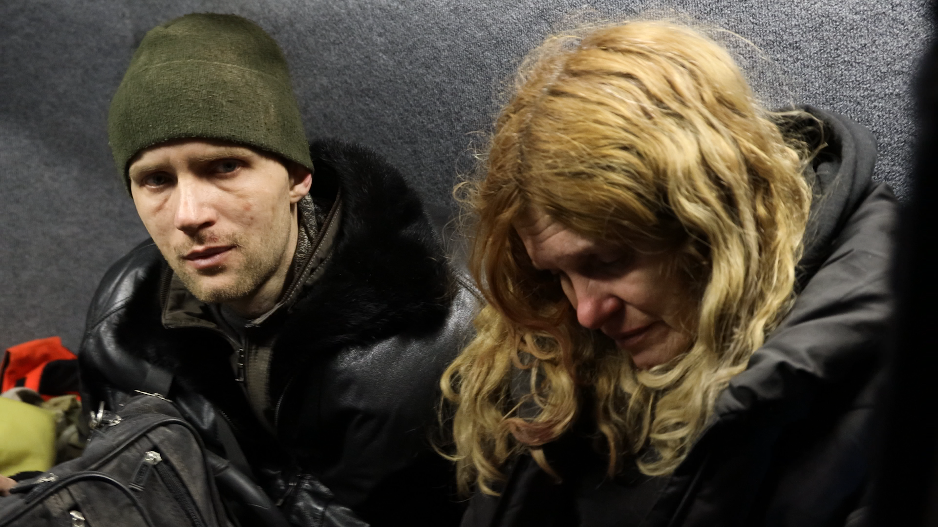 "Мне прилетело в дом". Репортаж из Дружковки, где воду черпают из луж, а за людьми охотятся КАБы